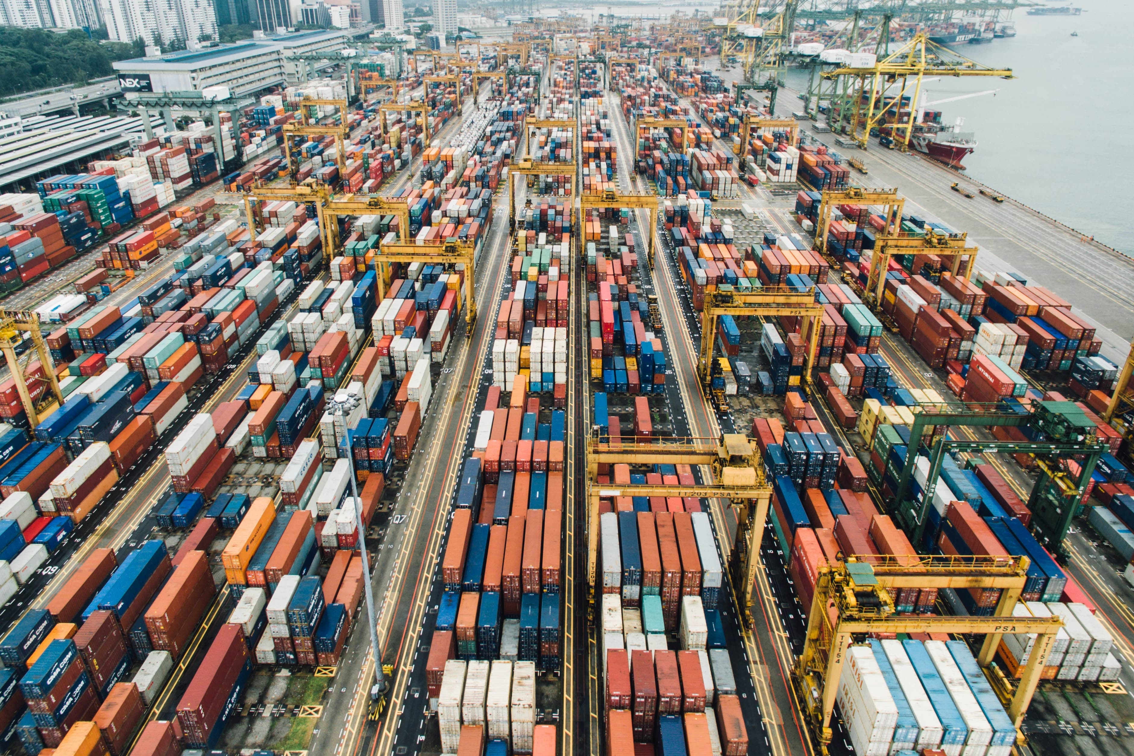 Logistics AI Reporting for Faster Decisions in Time-Sensitive Operations