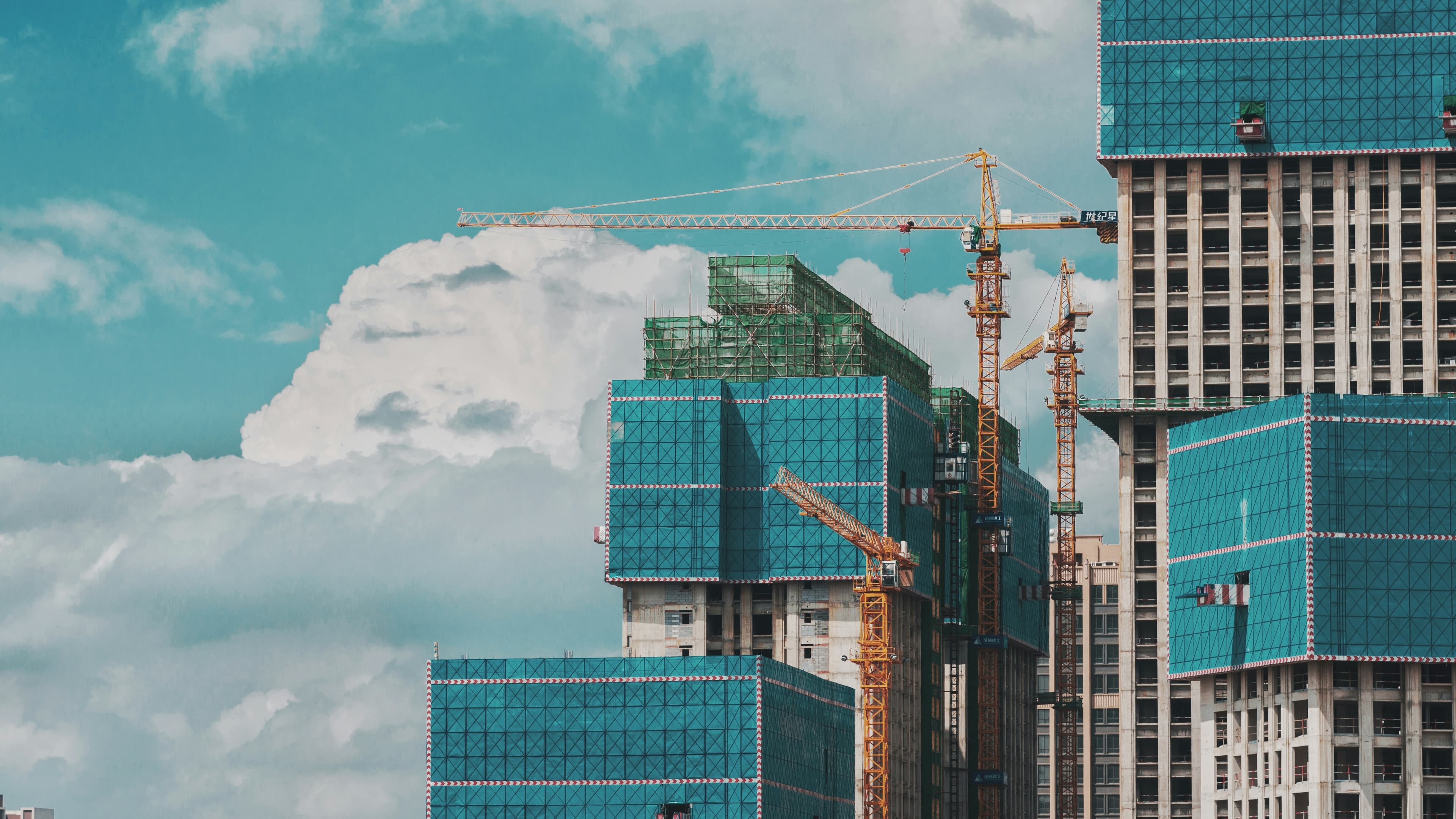 How Manufacturing ERP Supports Scalable Operations and Real-Time Visibility